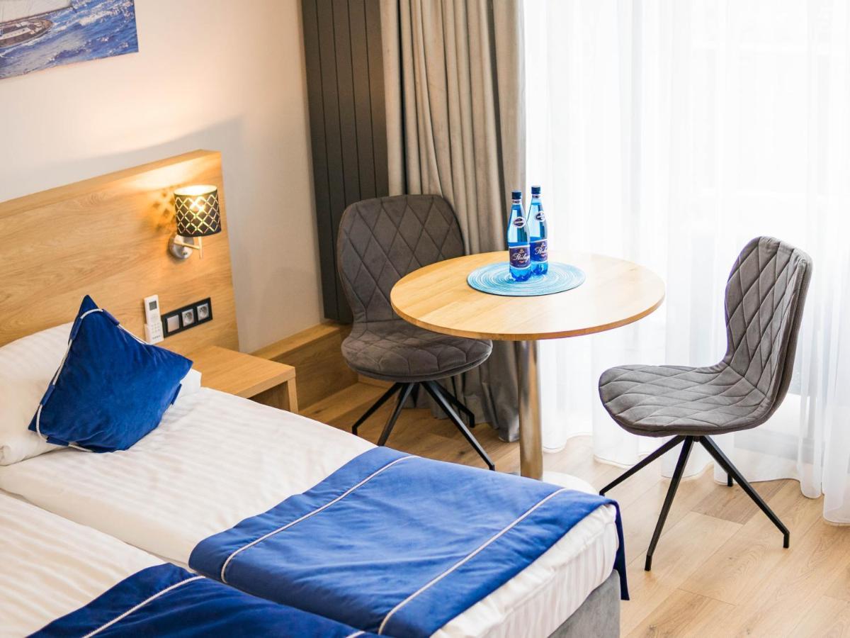 Cobalt Apartments Mikołajki Exteriör bild