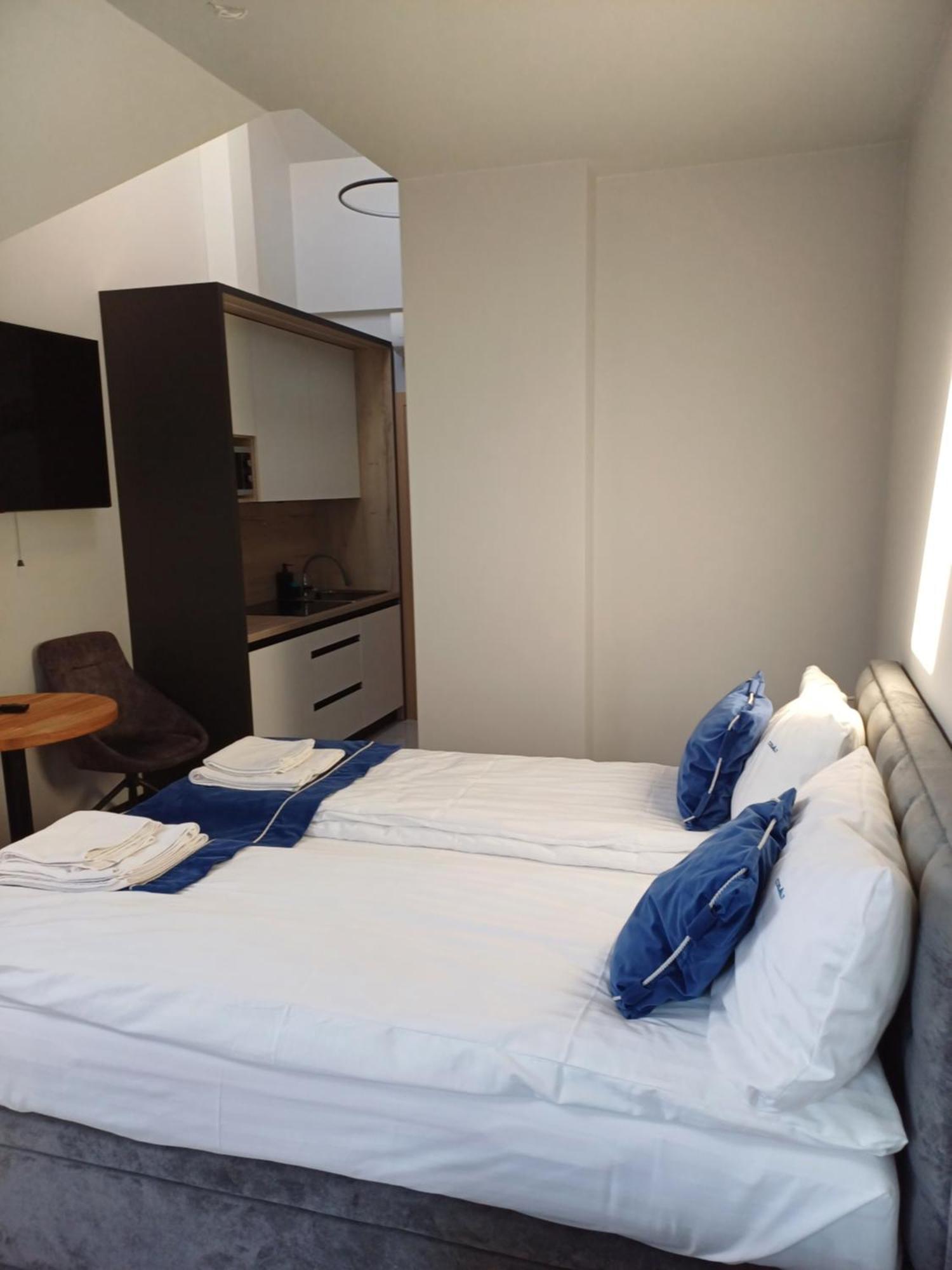 Cobalt Apartments Mikołajki Exteriör bild